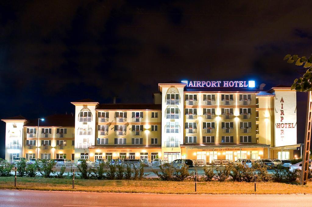 Airport Hotel Budapest Vecsés Eksteriør billede